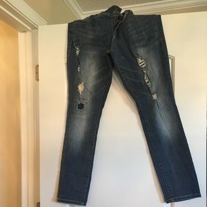 Torrid size 14 distressed jeans